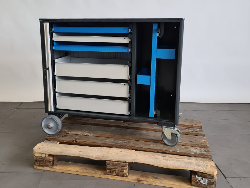 Werkzeugwagen